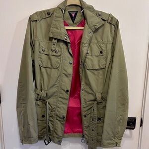 Scottevest Olive Green Trench Coat with Pink/Red Lining (Large)